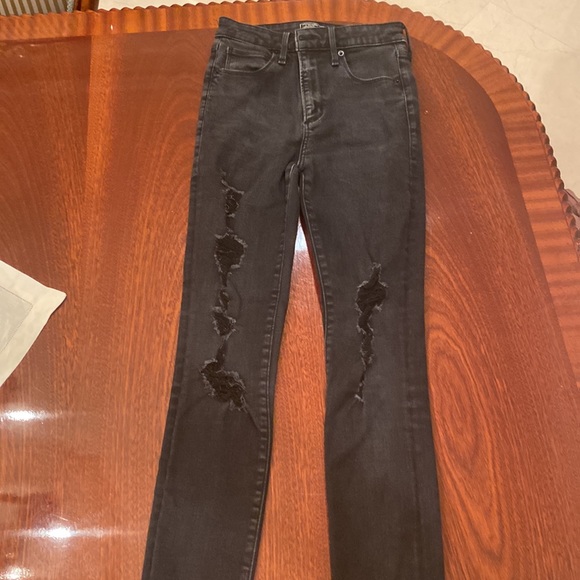 Bundle-4 Abercrombie jeans - Picture 8 of 13